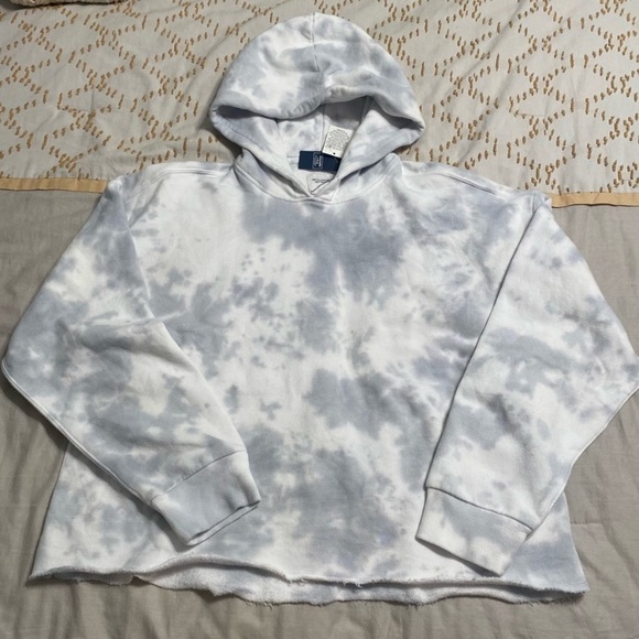 Abercrombie u0026 Fitch | Tops | Abercrombie Fitch Tie Dye Gray Blue White  Hoodie Raw Hem Medium | Poshmark